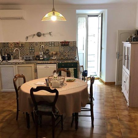 Coquet T2 Au Coeur Du Village サルテーヌ エクステリア 写真